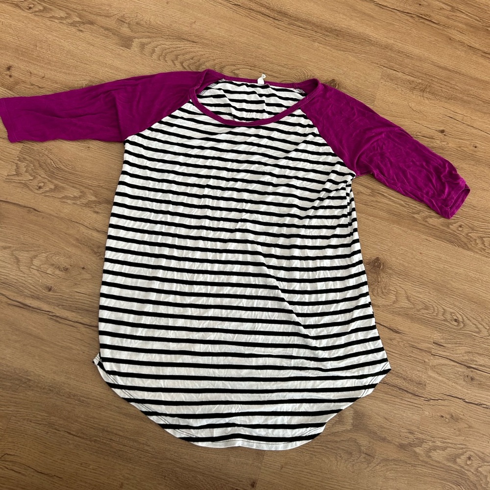 Pink Blush Maternity shirt M